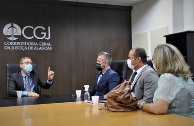 CGJ/AL ouve demandas da Arpen sobre realização de casamentos