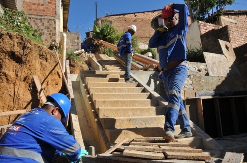 Empregos transformam a realidade de moradores carentes