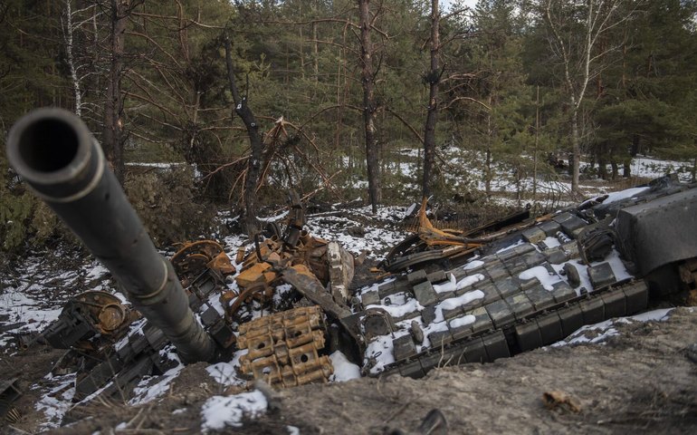 Equipe de jornalismo é gravemente ferida em bombardeio ucraniano resultando em 2 mortes