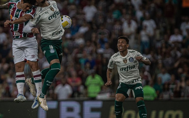 Fluminense e Palmeiras jogam no Maracanã mirando o G4 do Brasileiro