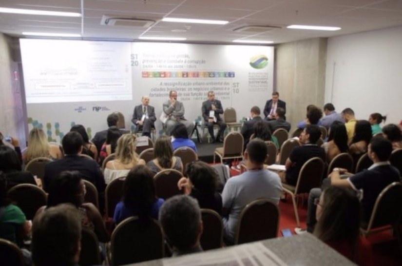 Prefeitura participa de evento sobre sustentabilidade em Brasília (DF)