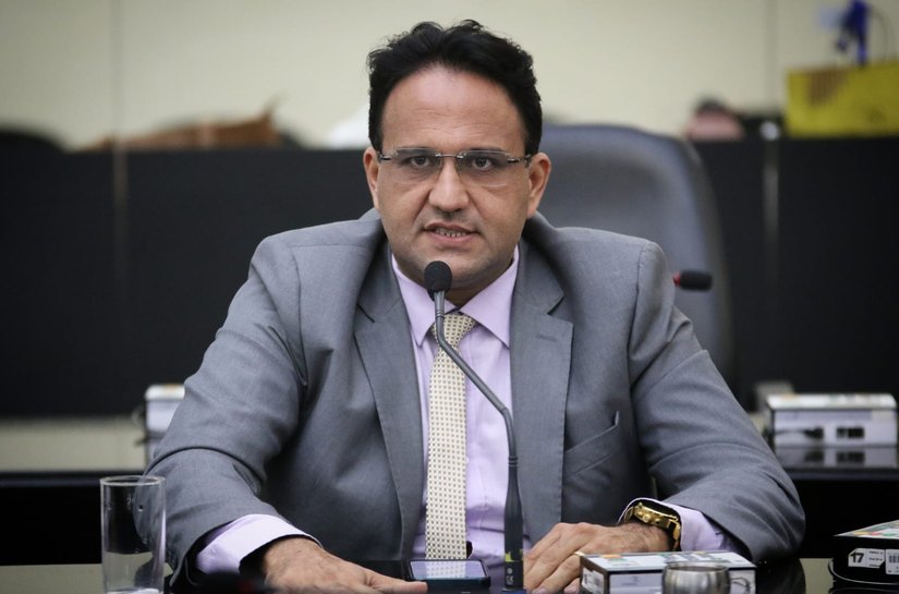 ALE discute projeto que prioriza o atendimento às pessoas com epilepsia