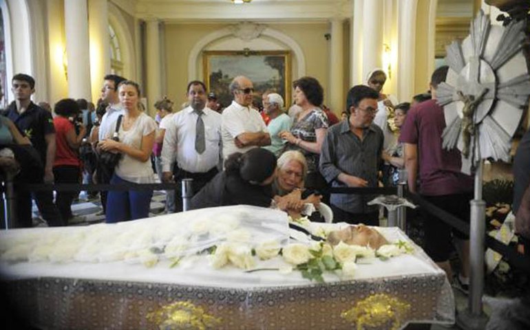 Velório de Miele reuniu parentes, amigos e fãs na Câmara Municipal do Rio de Janeiro