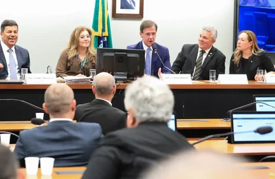 Câmara instala comissão que vai analisar a PEC da Segurança Pública