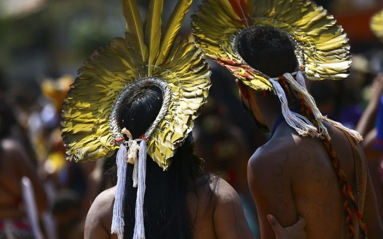 Comissão debate acesso de comunidades indígenas à justiça