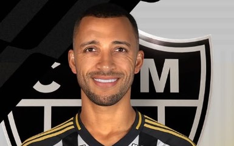 Vitor Hugo é apresentado no Atlético-MG e mostra motivação: 'Fazer benfeito o meu trabalho'