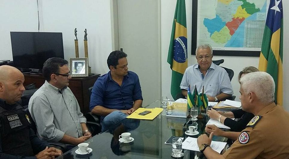 reunião governador e segurança 