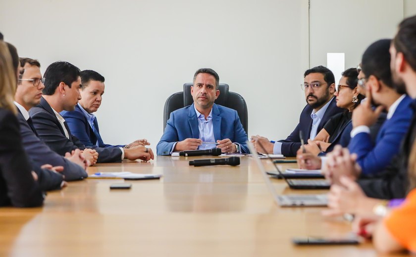 ”Queremos incluir 3 mil famílias no Plano de Reparação”, diz Paulo à AGU