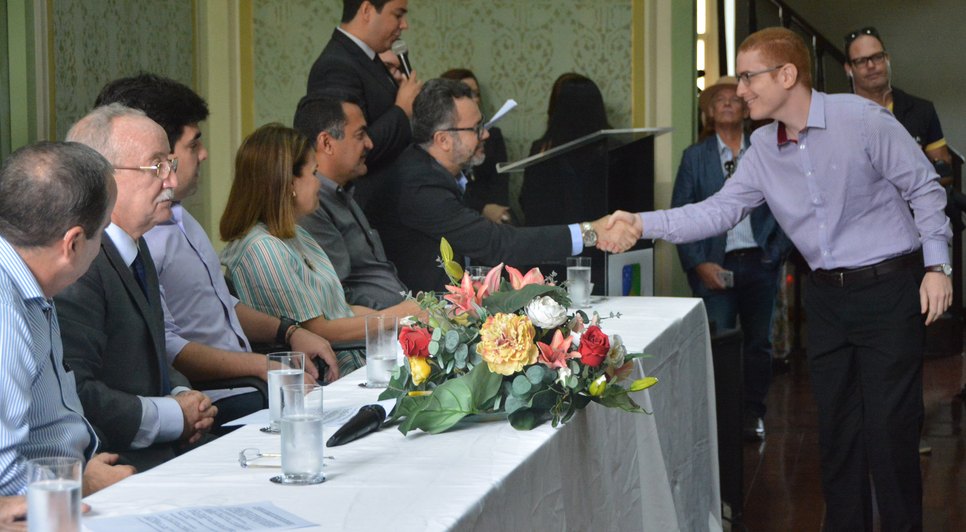 POSSE CONCURSADOS / Foto: Foto: Jadilson Simões