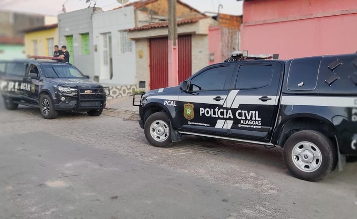 A operação é fruto de um trabalho investigativo realizado pela Divisão Especial de Investigações e Capturas (Deic)