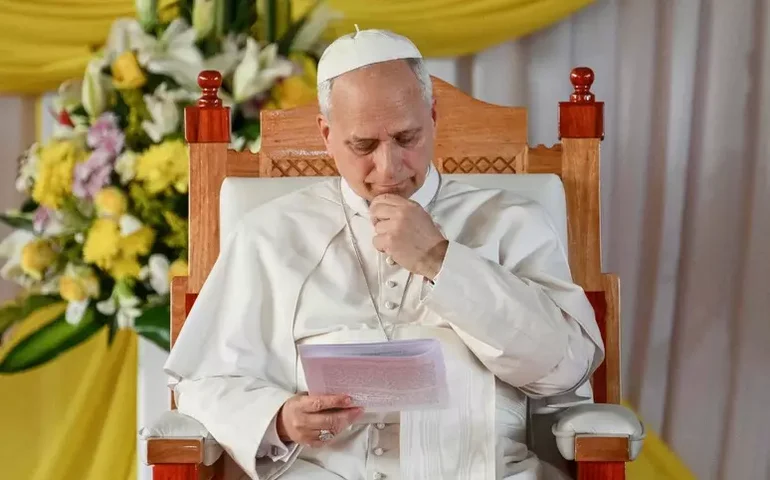 'Grandeza de um país não se mede pela sua riqueza', alerta Papa