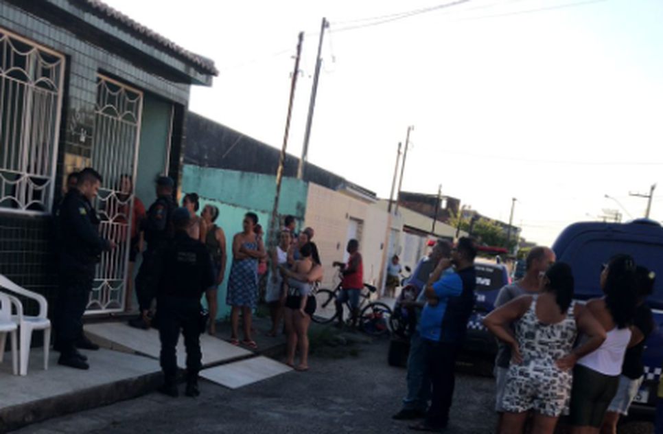 Criminosos invadem casa, matam servidor público e roubam moto na Grande Aracaju