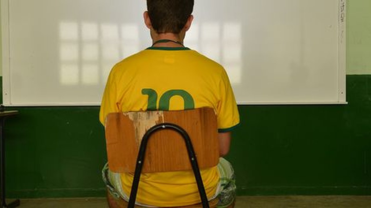 Relatório apresentado à ONU denuncia encarceramento e extermínio de jovens