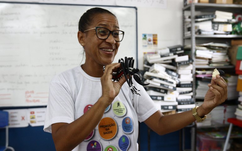 Estudantes da Escola Municipal Cícera Lucimar participam de atividades sobre saúde ambiental