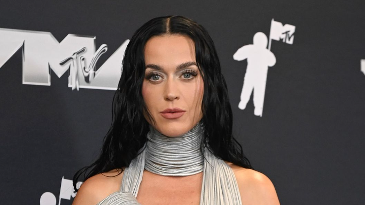 Katy Perry diz que relacionamento com Justin Trudeau transformou sua vida após fase difícil