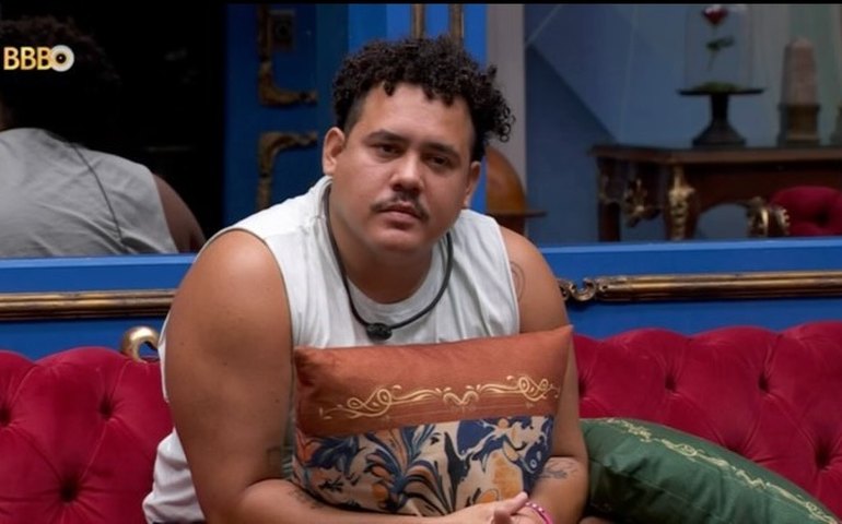 'BBB 24': Lucas Buda não recebe foto da mulher em ação de Páscoa e se decepciona
