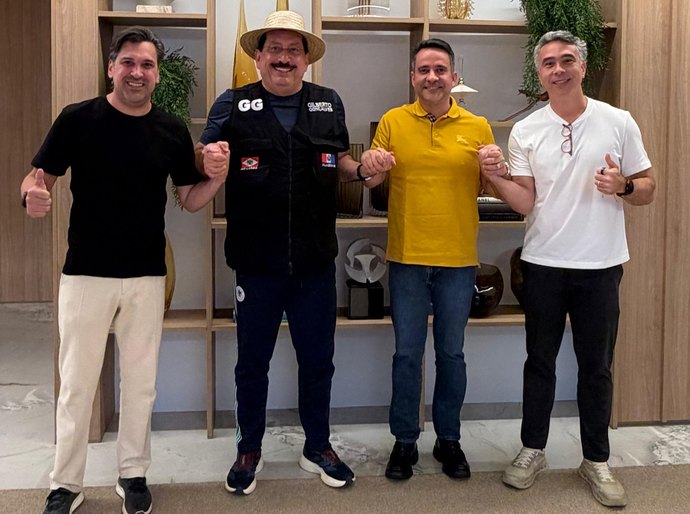 Gilberto Gonçalves confirma pré-candidatura a federal depois de reunião neste domingo na casa de Paulo Dantas