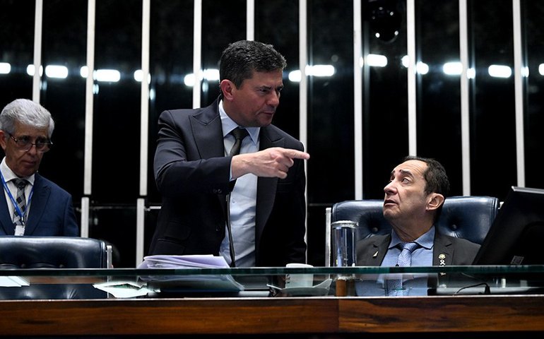 Após acusações e rompimento, Bolsonaro atuou em articulação para filiar Moro ao PL