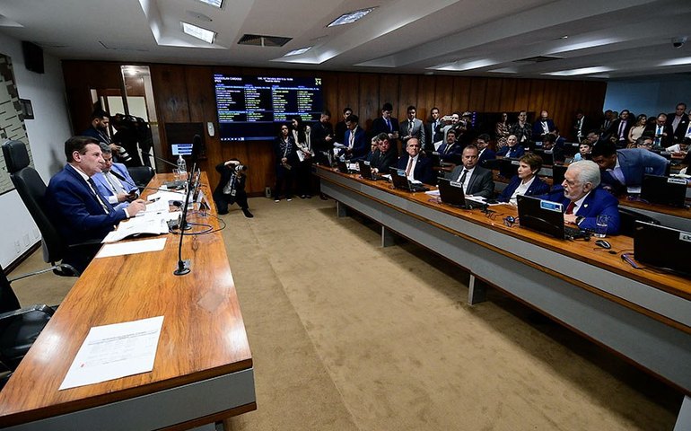CAE aprova autorização para empréstimo de US$ 40 milhões para Alagoas