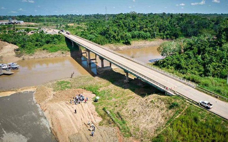 Ponte condenada no Acre será interditada pelo Dnit
