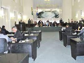 Assembleia aprova urgência para projeto que garante bonificação a servidores da Educação