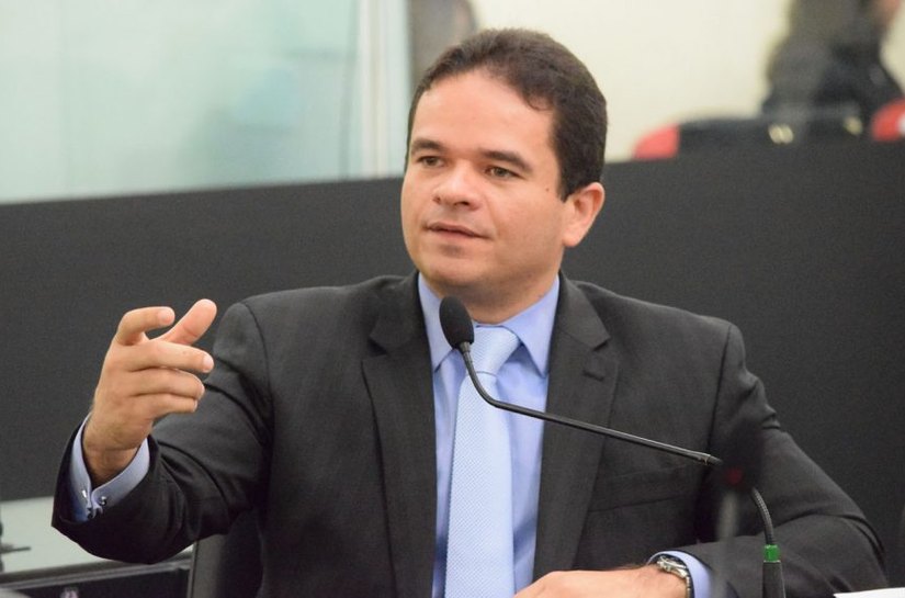 Marcelo Victor é eleito presidente da Assembleia Legislativa de Alagoas
