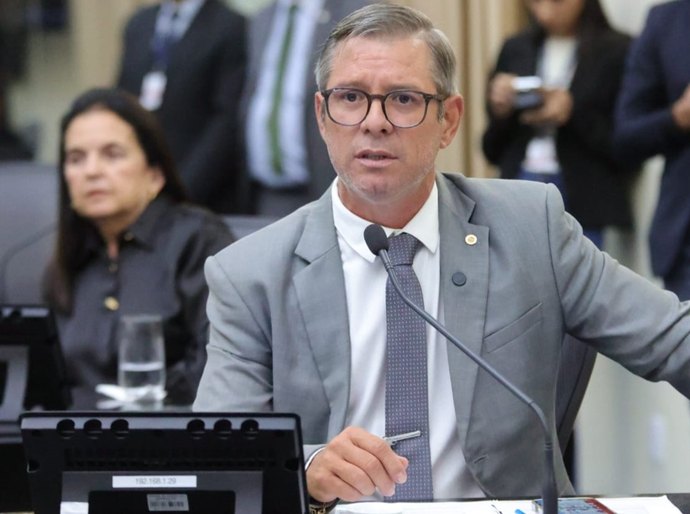 Cabo Bebeto critica prisão do ex-presidente Jair Bolsonaro