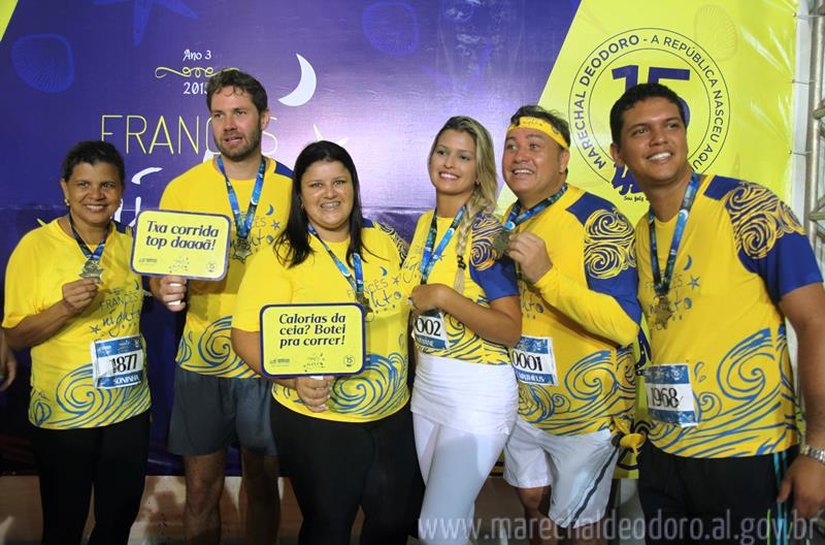 Corrida noturna do Francês: festa do esporte e famílias