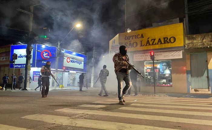 Forças de Segurança de Alagoas durante simulação em Arapiraca Forças de Segurança de Alagoas durante simulação em Arapiraca