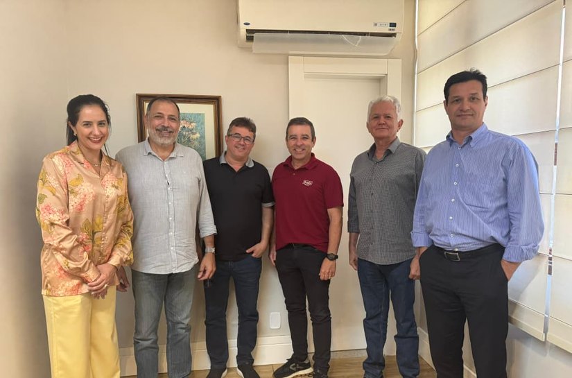 Indústria alagoana Pajuçara Alimentos visita a Buaiz Alimentos e fortalece relacionamento no setor alimentício