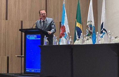 Ministro Humberto Martins destaca um Brasil com igualdade para todos, no II Simpósio Jurídico