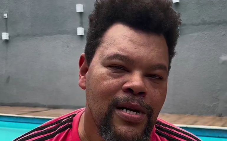 Babu sofre grave acidente de carro e alerta sobre uso de cinto se segurança: 'Me salvou'