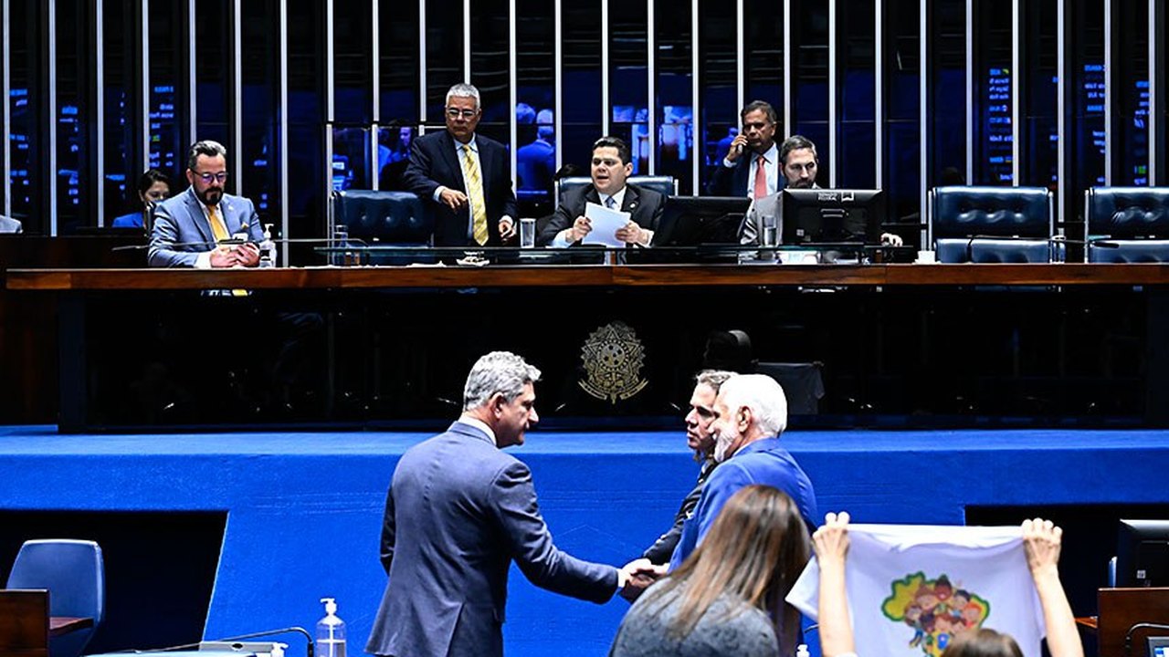 Governo Lula tenta mote para segurança após revés com medida dos EUA sobre PCC e CV, mas tensão com Senado desafia agenda