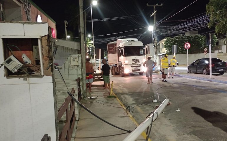 Ronda no Bairro atua em ocorrências de uso de entorpecentes, idosa desorientada e acidente de trânsito