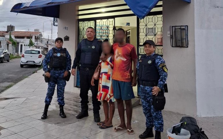 Guarda Municipal de Maceió acolhe casal em situação de rua no Parque do Centenário