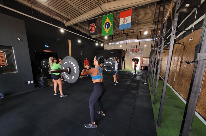 Crossfit tem público crescente e invade ruas de Maceió