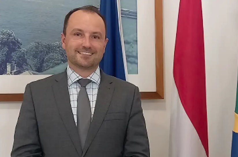 Embaixador húngaro é chamado ao Itamaraty para falar sobre Bolsonaro