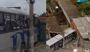 motorista-tem-mal-subito-e-onibus-invade-e-destroi-casa-em-sp-28092023073808768