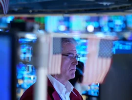 Alta dos rendimentos dos títulos abala os mercados mundiais e ofusca as esperanças em relação às ações de empresas de inteligência artificial.