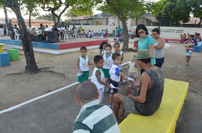 Cmei realiza ação de combate ao mosquito Aedes aegypti