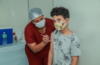 Mais de duas mil crianças já estão vacinadas contra Covid-19 em Penedo