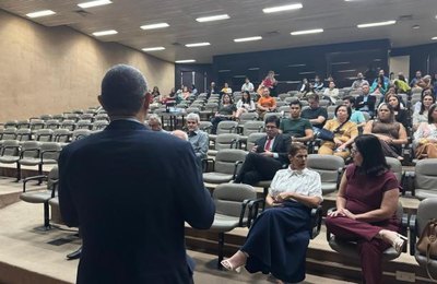 Presidente Fernando Toledo prestigia palestra “Alagoas Previdência” no TCE-AL