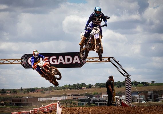 Viva Motocross e a final do 33º Campeonato de Futebol Amador vão agitar este final de semana em Arapiraca