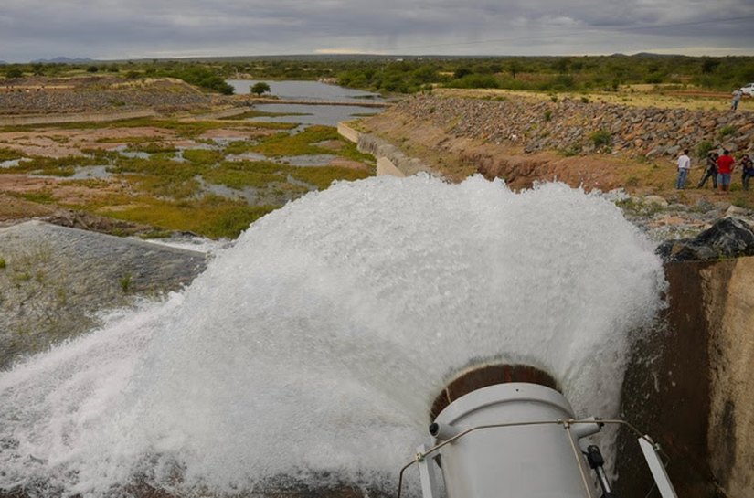 Irrigação com águas do PISF garante estabilidade a agricultores de Terra Nova (PE)