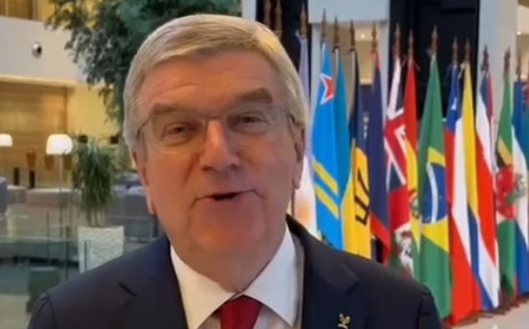 Ex-nadador perde 10 medalhas olímpicas em incêndio em Los Angeles e ganhará réplicas do COI