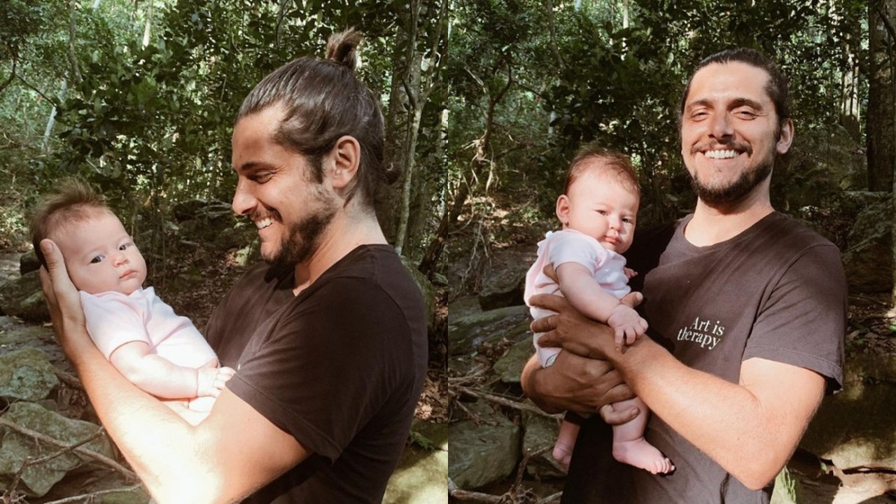 Bruno Gissoni compartilha momento fofo com a bebê Amélia: Rolézin ou rolêzin?’