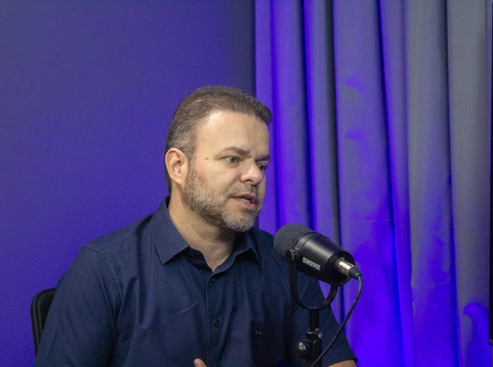 Léo Loureiro defende educação como caminhos para ampliar autonomia das pessoas com deficiência