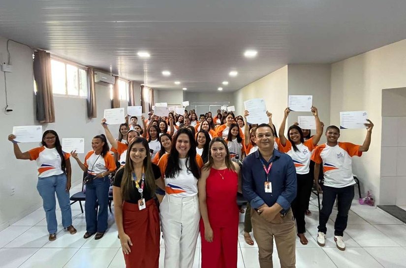 Assistência Social de Branquinha conclui cursos profissionalizantes e inicia novas turmas