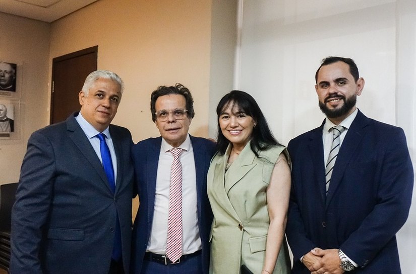 Convênio com TJAL e Esmal amplia acesso de alunos da Seune a cursos, pesquisa e atividades acadêmicas