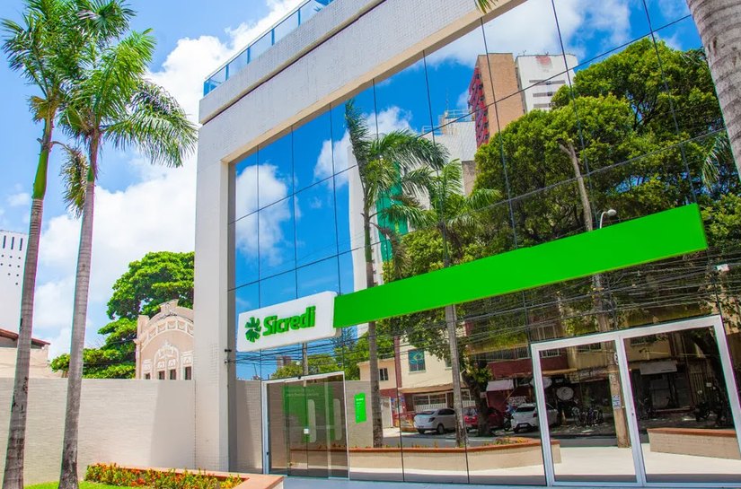 Sicredi conclui ciclo de assembleias 2025 com registro de participação